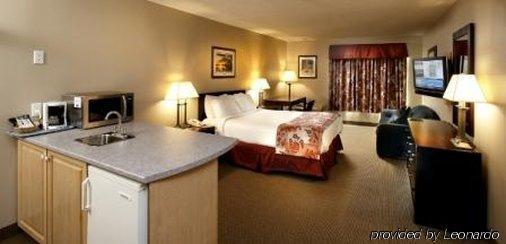 Petawawa River Inn & Suites Habitación foto